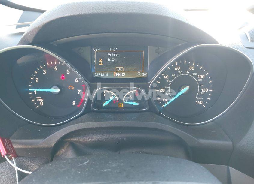 Photo 7 of 2018 Ford Escape SE (VIN 1FMCU0GDXJUD31765)