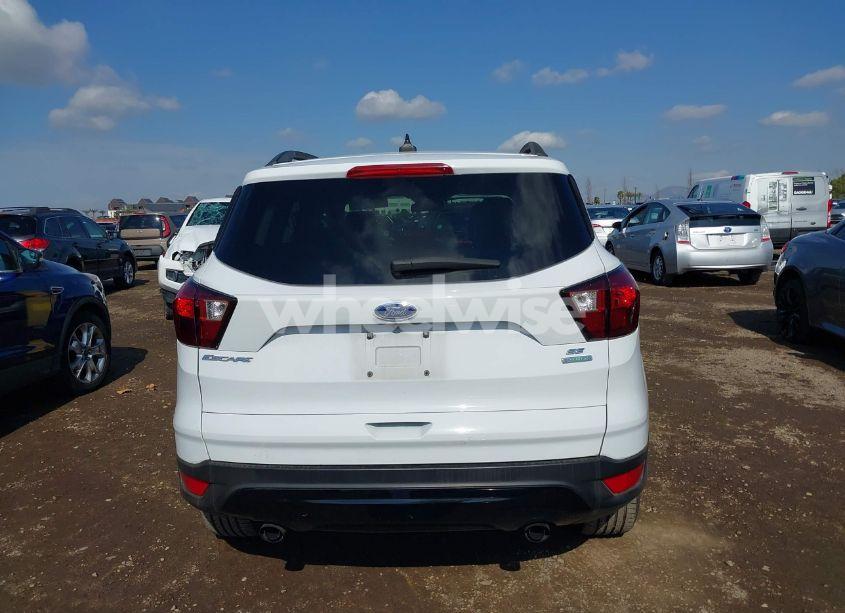 Photo 17 of 2019 Ford Escape SE (VIN 1FMCU0GDXKUA20404)