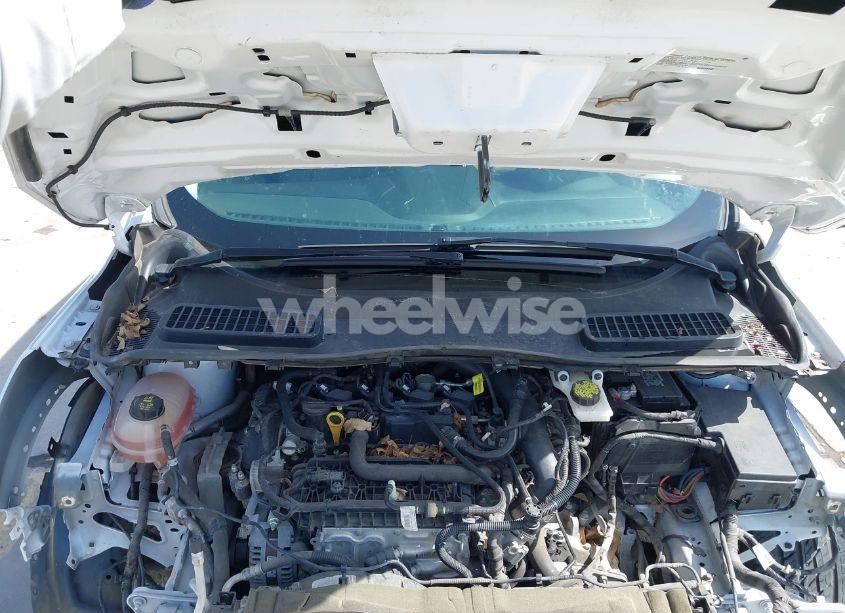 Photo 10 of 2019 Ford Escape SE (VIN 1FMCU0GDXKUA53726)