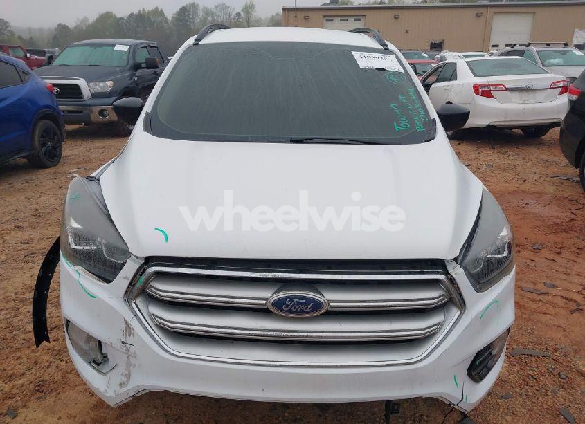Photo 12 of 2019 Ford Escape SE (VIN 1FMCU0GDXKUA74253)