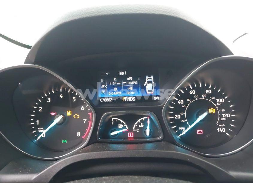 Photo 7 of 2019 Ford Escape SE (VIN 1FMCU0GDXKUA74253)