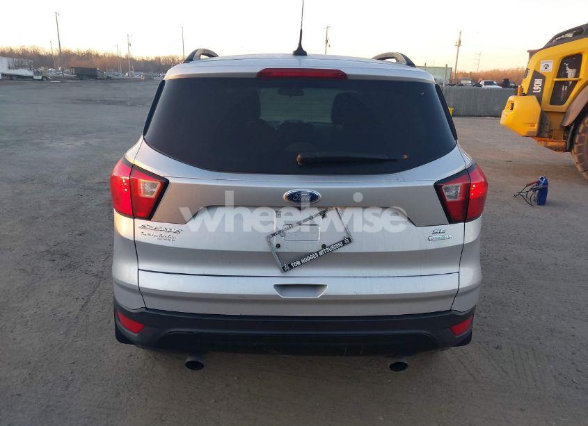 Photo 16 of 2019 Ford Escape SE (VIN 1FMCU0GDXKUB29669)