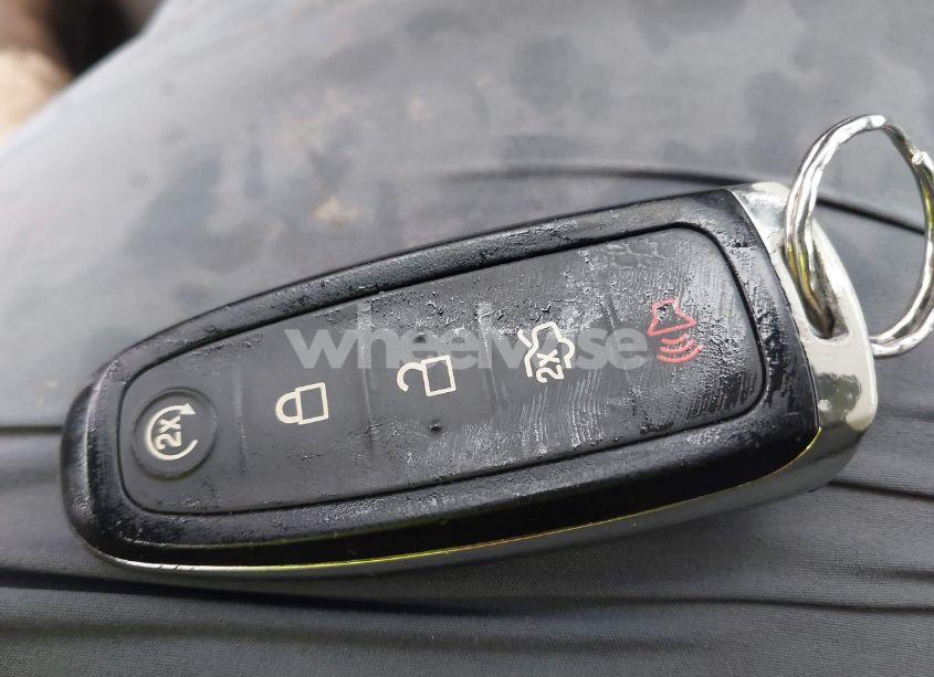 Photo 11 of 2019 Ford Escape SE (VIN 1FMCU0GDXKUC06346)