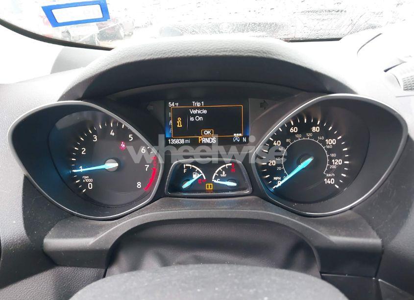 Photo 7 of 2019 Ford Escape SE (VIN 1FMCU0GDXKUC06346)