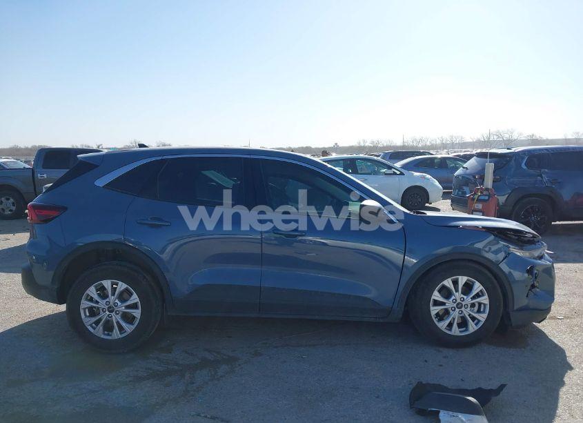 Photo 13 of 2023 Ford Escape ACTIVE (VIN 1FMCU0GN0PUA61494)