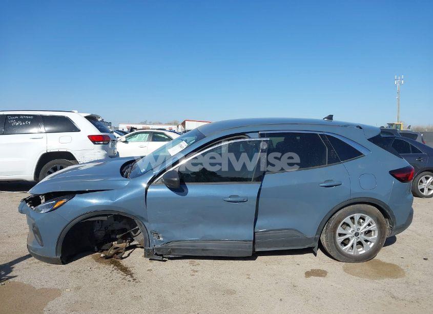 Photo 14 of 2023 Ford Escape ACTIVE (VIN 1FMCU0GN0PUA61494)