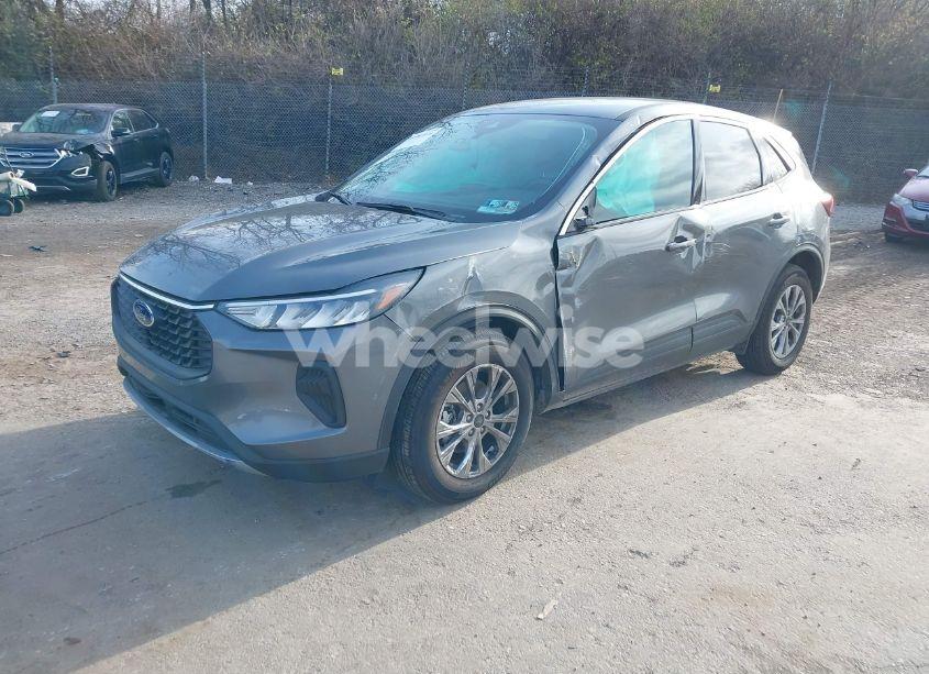 Photo 2 of 2024 Ford Escape ACTIVE (VIN 1FMCU0GN0RUA07339)