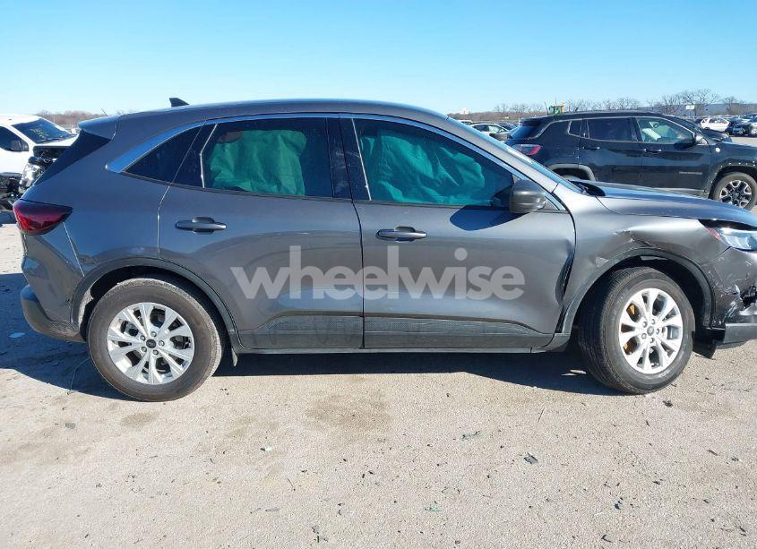 Photo 13 of 2024 Ford Escape ACTIVE (VIN 1FMCU0GN0RUA32483)