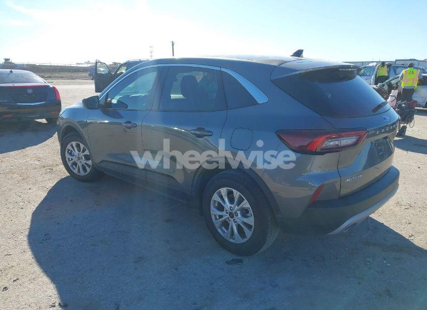 Photo 3 of 2024 Ford Escape ACTIVE (VIN 1FMCU0GN0RUA32483)