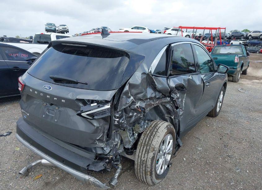 Photo 4 of 2024 Ford Escape ACTIVE (VIN 1FMCU0GN0RUB62036)