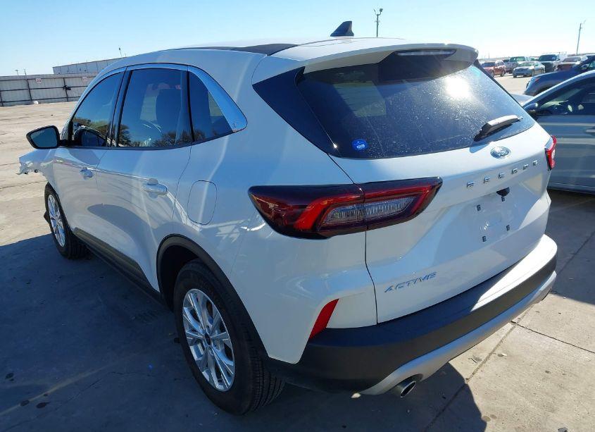 Photo 3 of 2023 Ford Escape ACTIVE (VIN 1FMCU0GN1PUB30712)