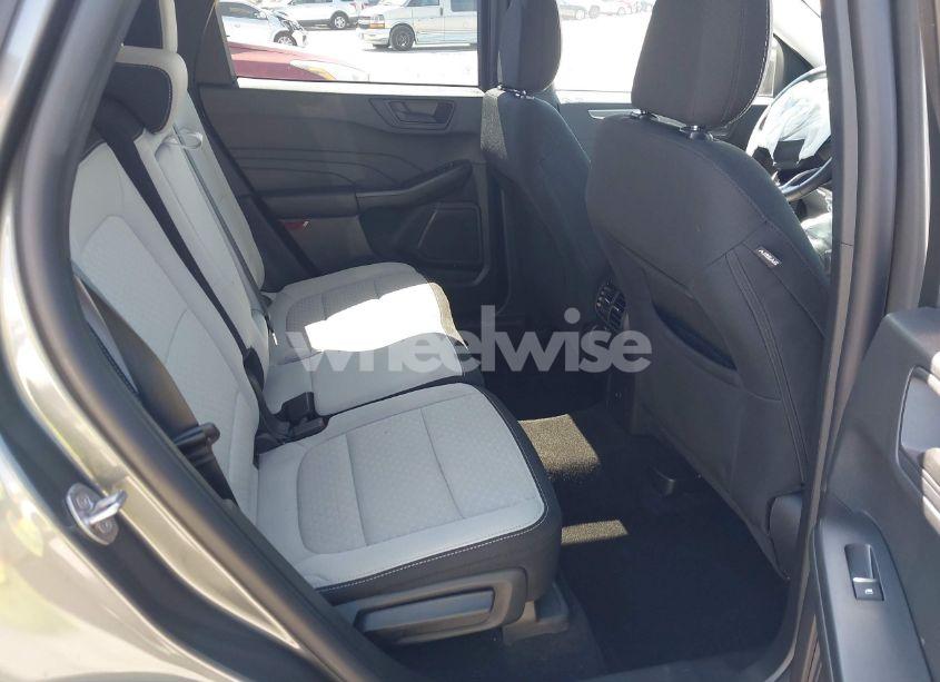 Photo 8 of 2024 Ford Escape ACTIVE (VIN 1FMCU0GN1RUB28672)