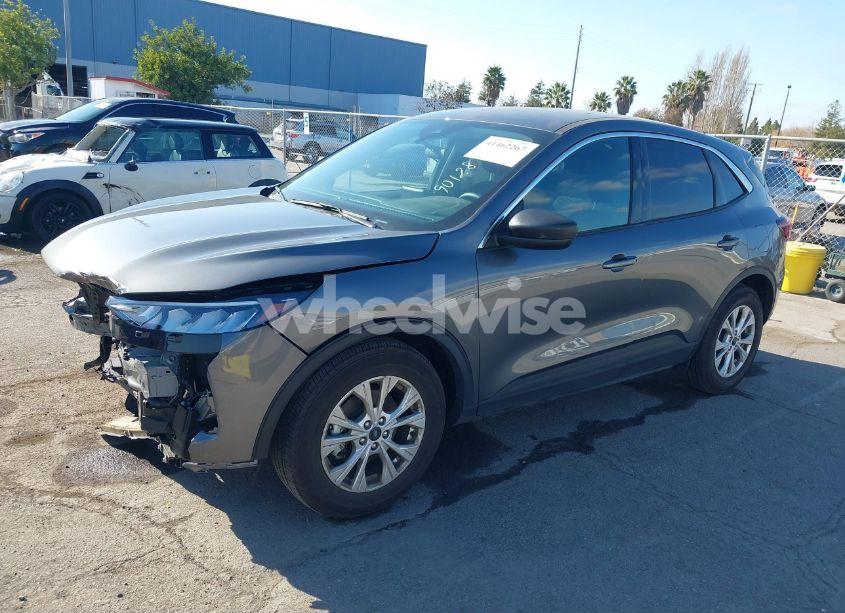 Photo 2 of 2023 Ford Escape ACTIVE (VIN 1FMCU0GN2PUB35451)
