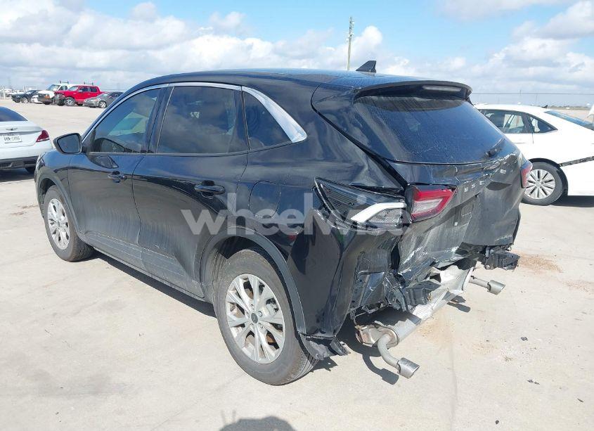 Photo 3 of 2024 Ford Escape ACTIVE (VIN 1FMCU0GN2RUA60575)