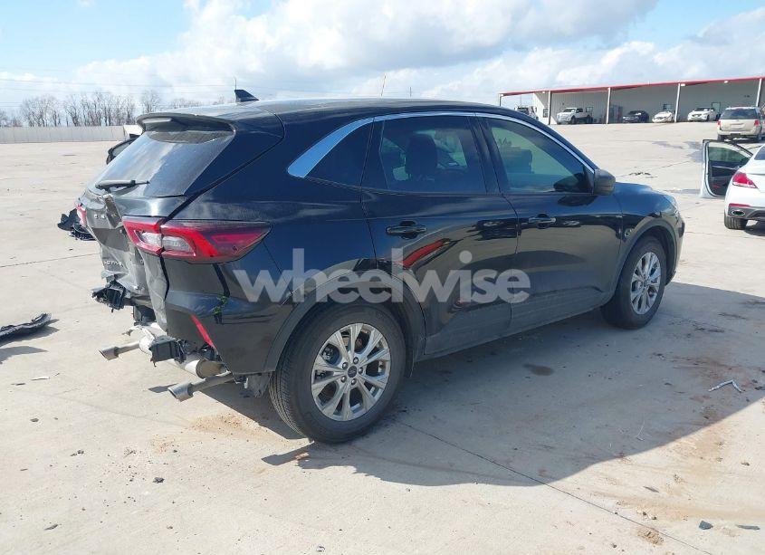 Photo 4 of 2024 Ford Escape ACTIVE (VIN 1FMCU0GN2RUA60575)