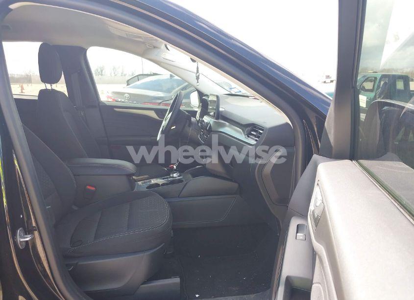 Photo 5 of 2024 Ford Escape ACTIVE (VIN 1FMCU0GN2RUA60575)