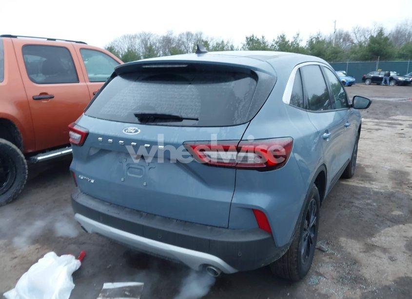 Photo 4 of 2024 Ford Escape ACTIVE (VIN 1FMCU0GN2RUB04557)