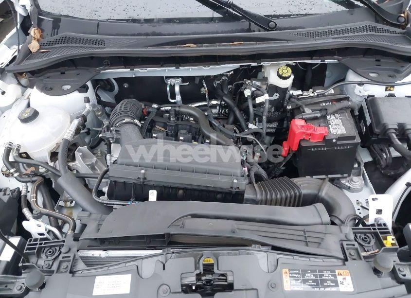 Photo 10 of 2024 Ford Escape (VIN 1FMCU0GN2RUB15736)