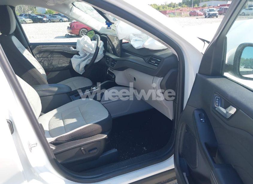 Photo 5 of 2023 Ford Escape ACTIVE (VIN 1FMCU0GN3PUA62509)