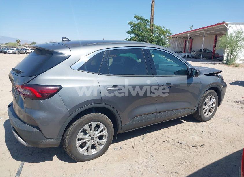 Photo 13 of 2024 Ford Escape ACTIVE (VIN 1FMCU0GN3RUA24264)