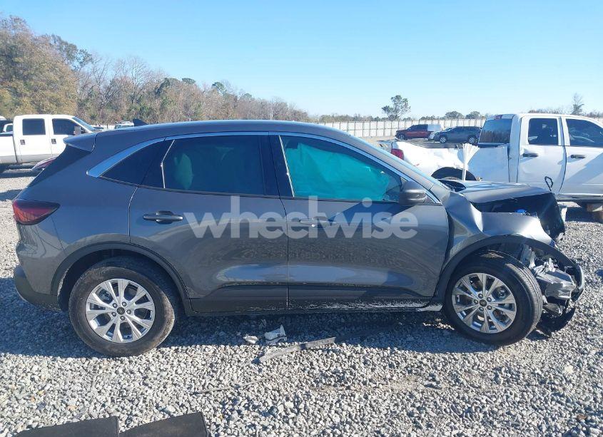Photo 13 of 2024 Ford Escape ACTIVE (VIN 1FMCU0GN3RUB52147)
