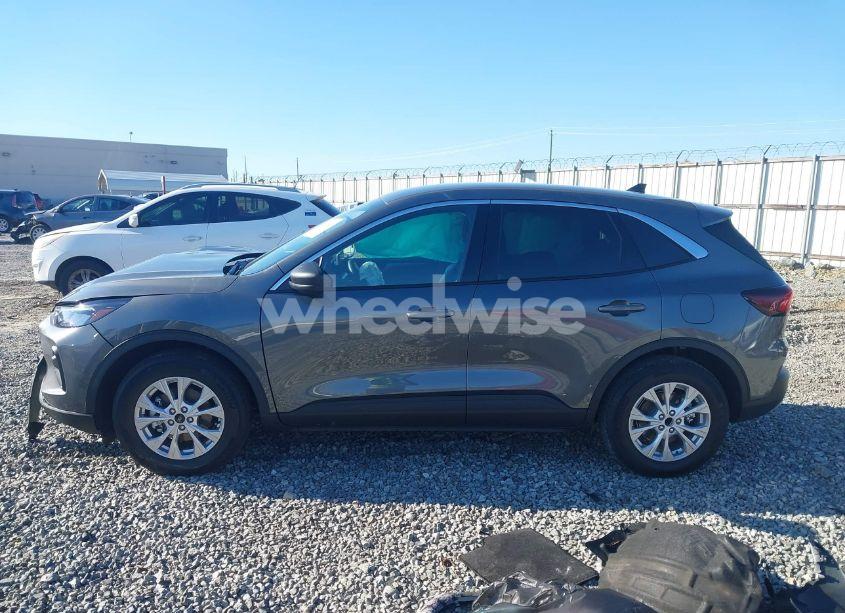 Photo 14 of 2024 Ford Escape ACTIVE (VIN 1FMCU0GN3RUB52147)