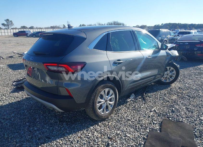 Photo 4 of 2024 Ford Escape ACTIVE (VIN 1FMCU0GN3RUB52147)
