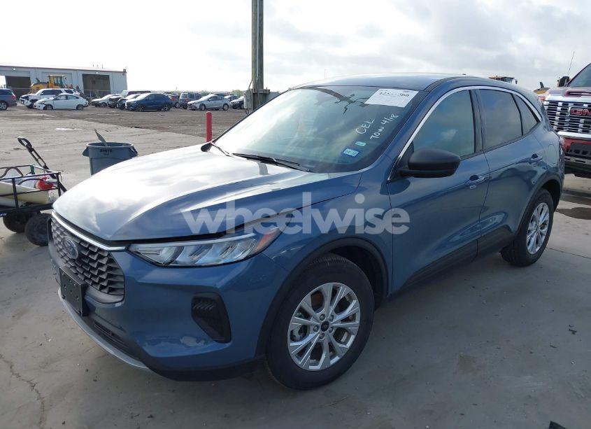 Photo 2 of 2024 Ford Escape ACTIVE (VIN 1FMCU0GN4RUA92668)