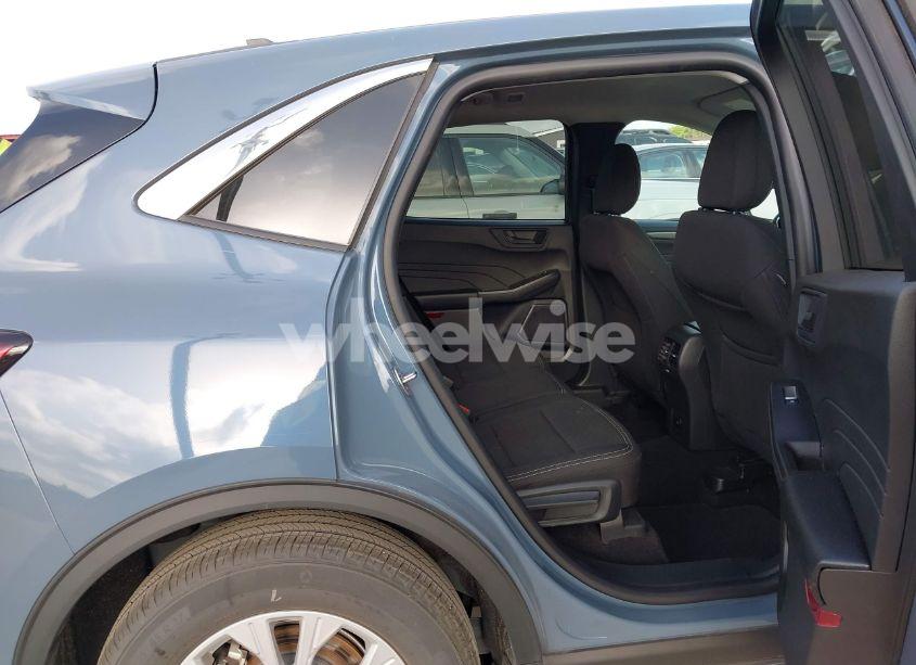 Photo 8 of 2024 Ford Escape ACTIVE (VIN 1FMCU0GN4RUA92668)