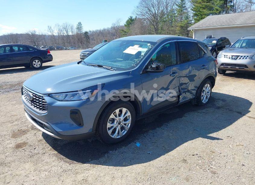 Photo 2 of 2024 Ford Escape ACTIVE (VIN 1FMCU0GN4RUB45658)