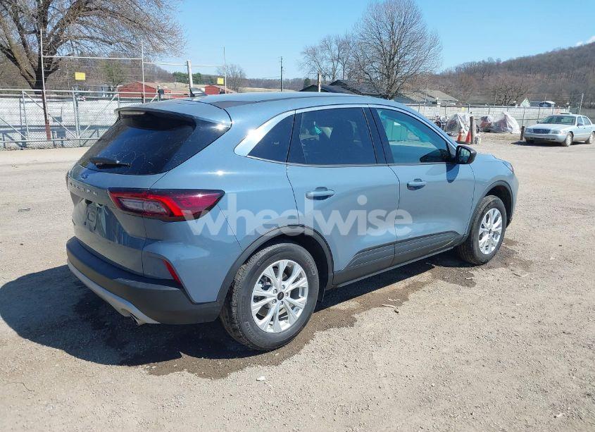 Photo 4 of 2024 Ford Escape ACTIVE (VIN 1FMCU0GN4RUB45658)