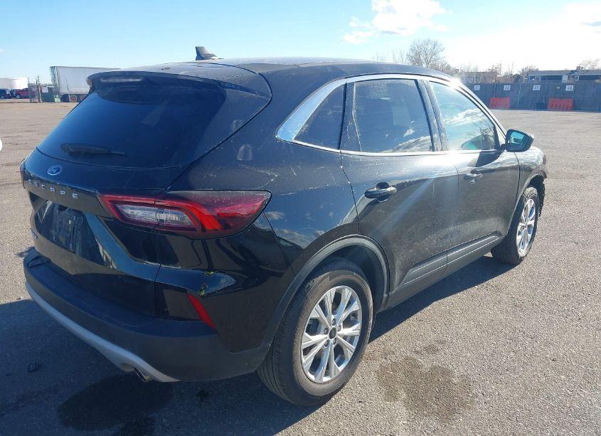 Photo 4 of 2024 Ford Escape ACTIVE (VIN 1FMCU0GN5RUA24251)