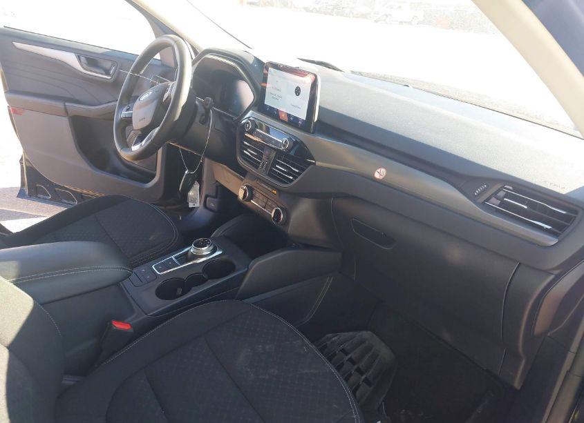 Photo 5 of 2024 Ford Escape ACTIVE (VIN 1FMCU0GN5RUA24251)