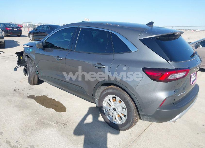 Photo 3 of 2024 Ford Escape ACTIVE (VIN 1FMCU0GN5RUB43403)