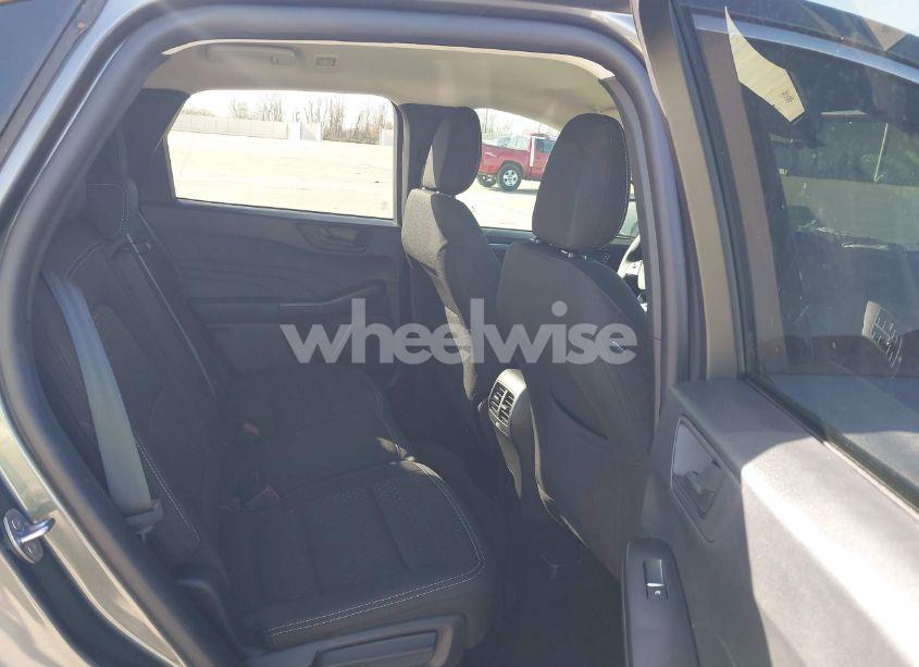 Photo 8 of 2024 Ford Escape ACTIVE (VIN 1FMCU0GN5RUB43403)