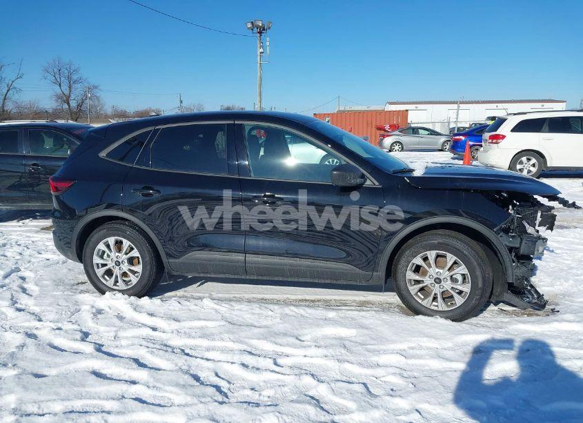 Photo 14 of 2025 Ford Escape ACTIVE (VIN 1FMCU0GN5SUA35224)