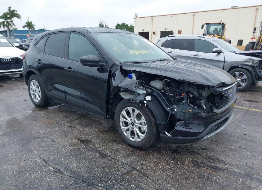 2025 Ford Escape ACTIVE (VIN 1FMCU0GN5SUA41766) main photo