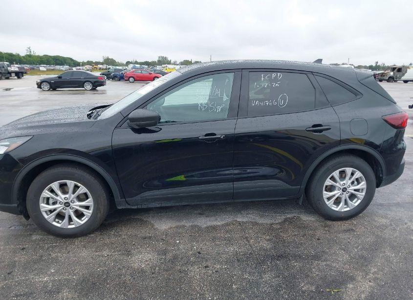 Photo 15 of 2025 Ford Escape ACTIVE (VIN 1FMCU0GN5SUA41766)