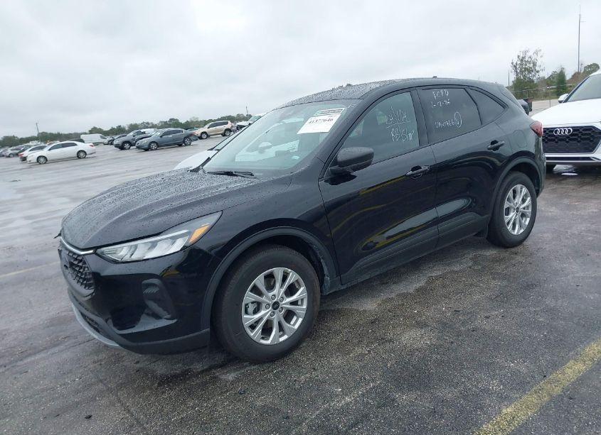 Photo 2 of 2025 Ford Escape ACTIVE (VIN 1FMCU0GN5SUA41766)