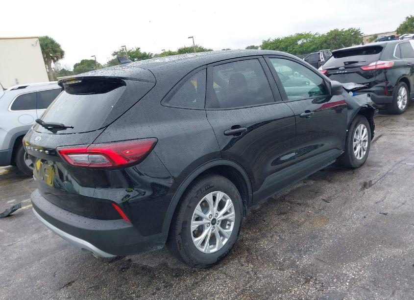 Photo 4 of 2025 Ford Escape ACTIVE (VIN 1FMCU0GN5SUA41766)