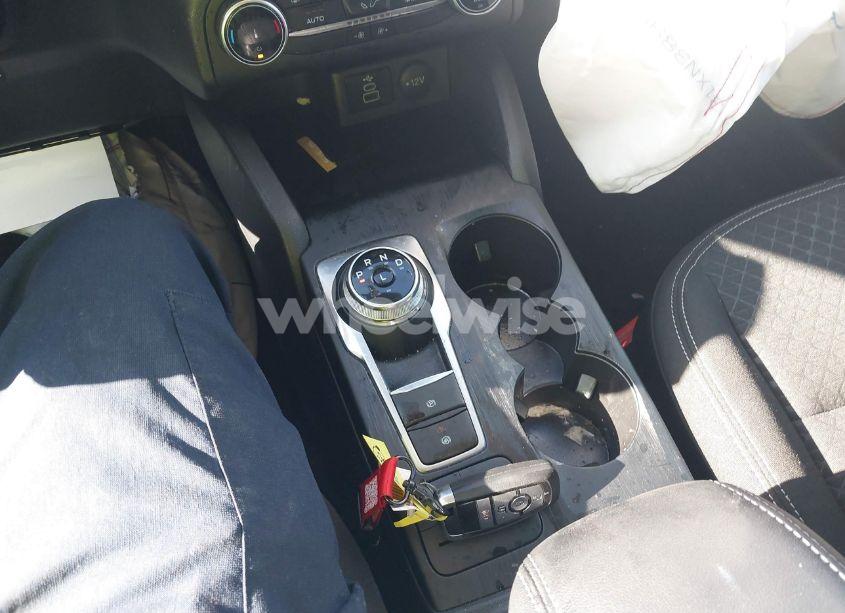 Photo 11 of 2024 Ford Escape ACTIVE (VIN 1FMCU0GN6RUB51753)