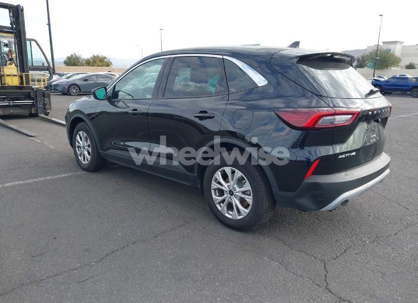 Photo 3 of 2024 Ford Escape ACTIVE (VIN 1FMCU0GN6RUB51753)