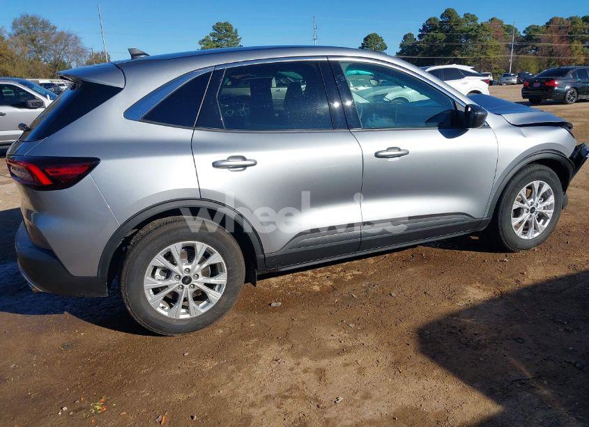 Photo 4 of 2023 Ford Escape ACTIVE (VIN 1FMCU0GN7PUB33761)