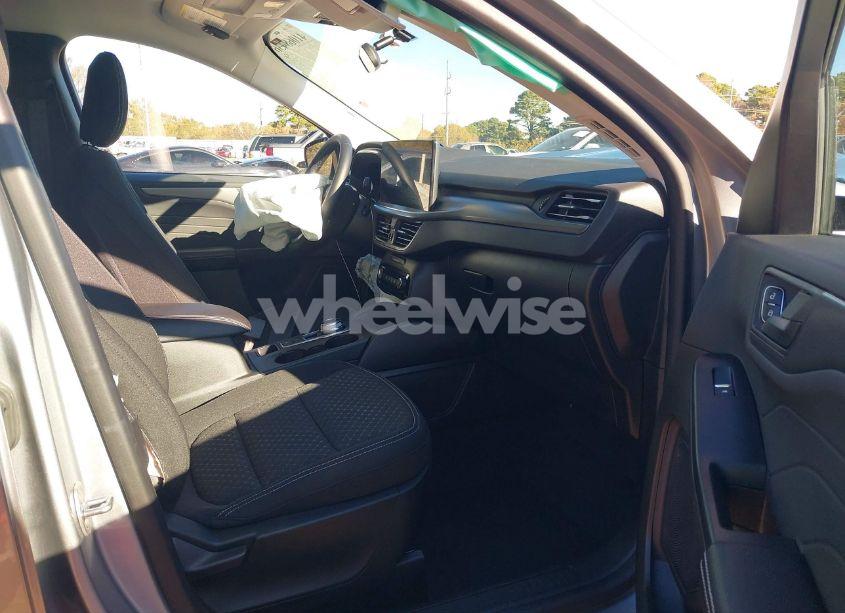 Photo 5 of 2023 Ford Escape ACTIVE (VIN 1FMCU0GN7PUB33761)