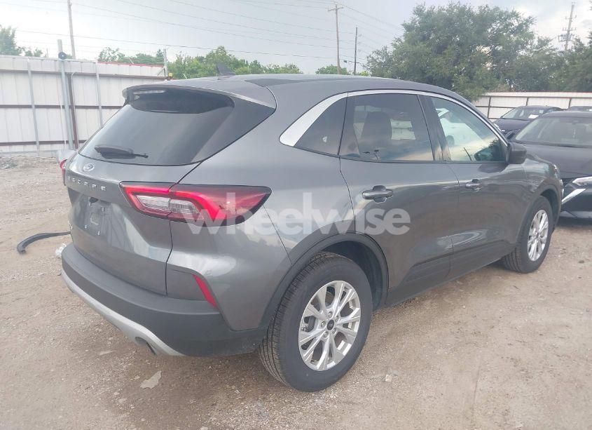 Photo 4 of 2024 Ford Escape ACTIVE (VIN 1FMCU0GN7RUA11887)