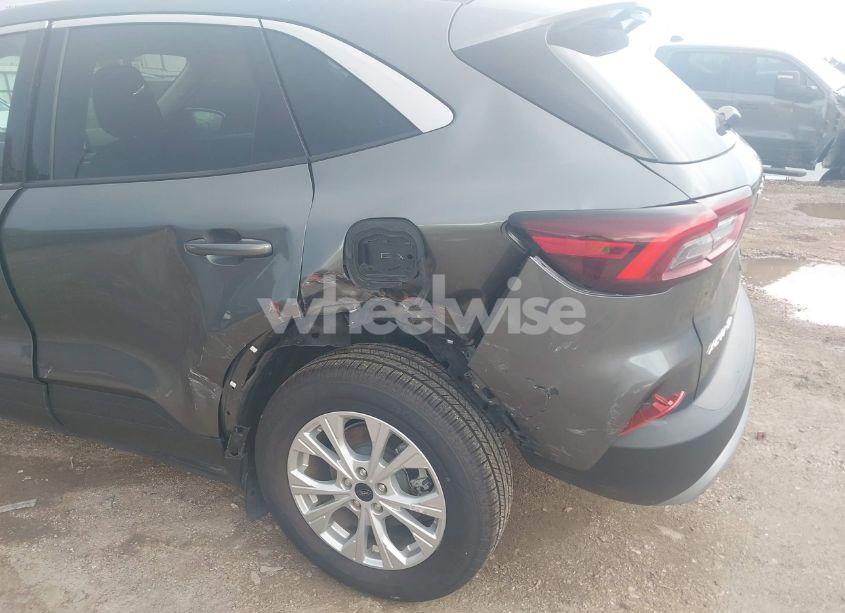 Photo 6 of 2024 Ford Escape ACTIVE (VIN 1FMCU0GN7RUA11887)