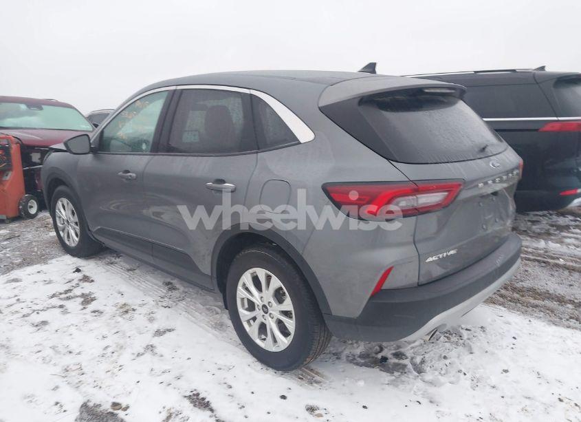 Photo 3 of 2024 Ford Escape ACTIVE (VIN 1FMCU0GN7RUA26065)