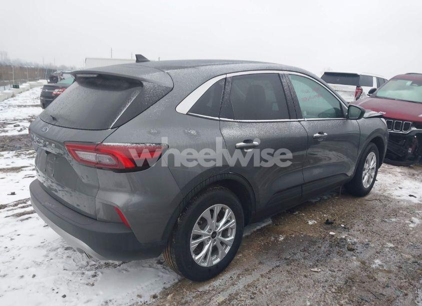 Photo 4 of 2024 Ford Escape ACTIVE (VIN 1FMCU0GN7RUA26065)