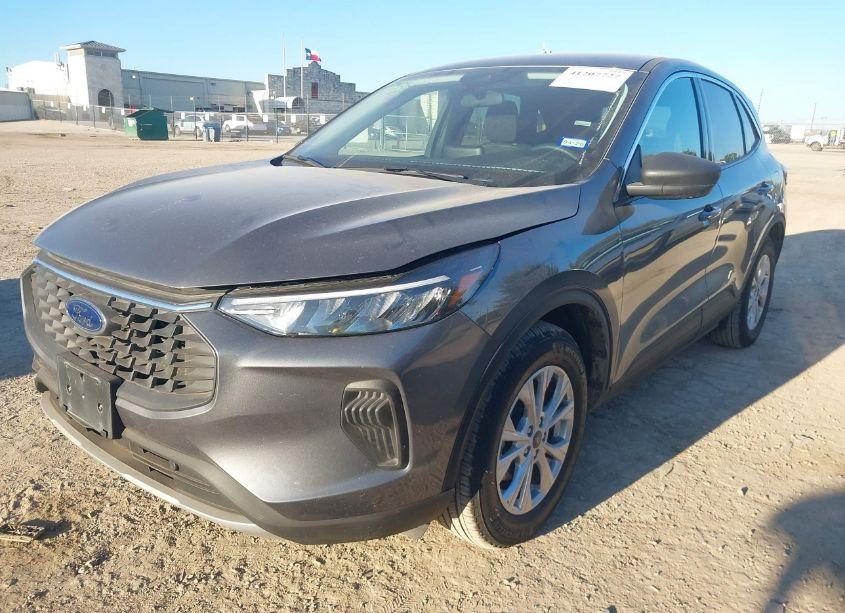 Photo 2 of 2024 Ford Escape ACTIVE (VIN 1FMCU0GN7RUA86671)