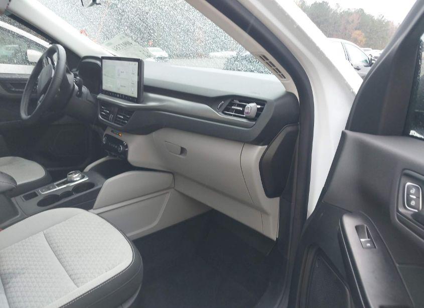 Photo 5 of 2023 Ford Escape ACTIVE (VIN 1FMCU0GN8PUA34706)